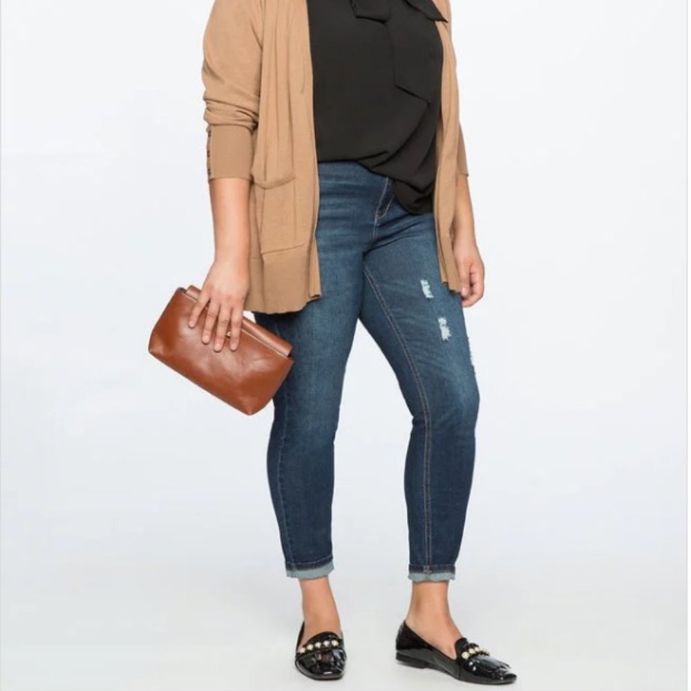 NWT Eloquii Classic Fit Peach Lift Distressed Skinny Jean Size 18